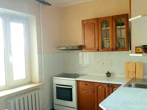 квартира за адресою Прирічна вул., 37