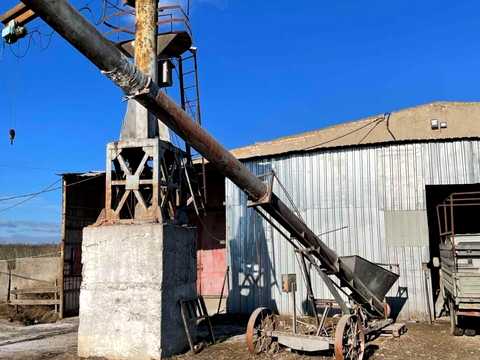 комерційна за адресою Заводський пров., 1