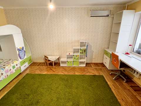 квартира за адресою Срібнокільська вул., 8-А