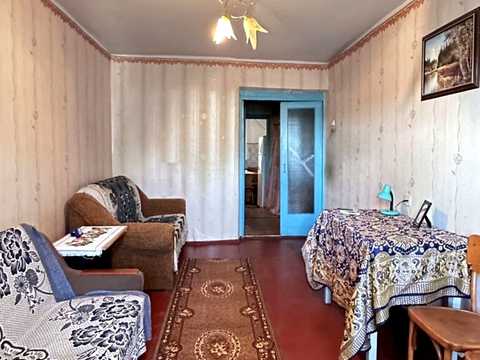 квартира за адресою Першотравнева, 54