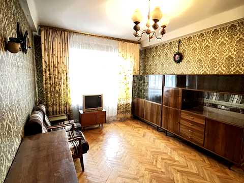 квартира за адресою Будівельників вул., 18