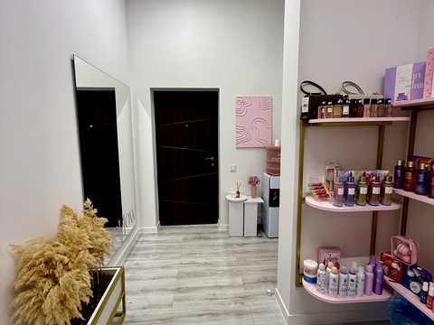 комерційна за адресою Лісківська вул., 37