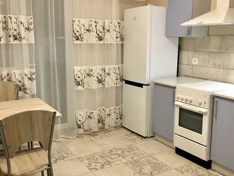 квартира по адресу Олены Пчилки ул., 3-В