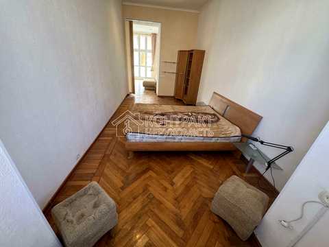 квартира за адресою Незалежності, 1