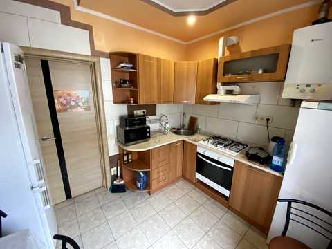 квартира за адресою Амосова пров., 6