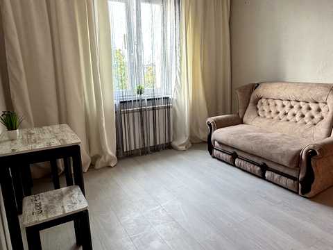 квартира по адресу Героев Сталинграда просп., 21А