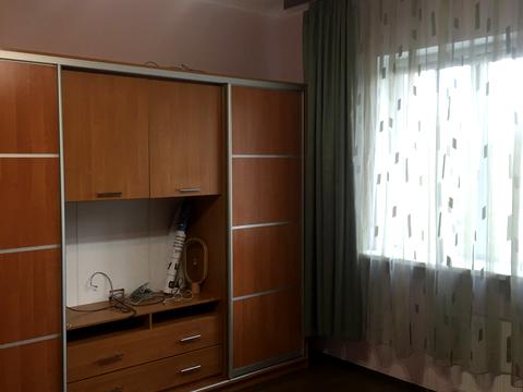 квартира за адресою Рея Бредбері вул., 5/15