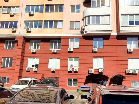квартира за адресою Бориспільська вул., 6
