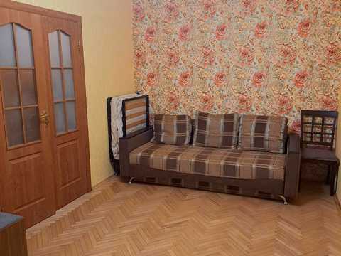 квартира за адресою Салютна вул., 18
