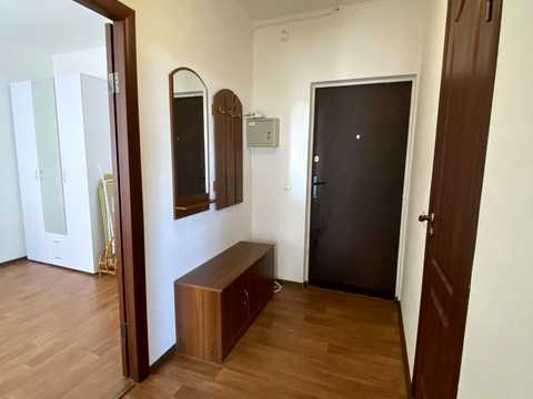 квартира за адресою Софії Русової вул., 7