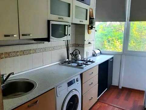 квартира за адресою Зоологічна вул., 2