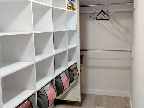 квартира по адресу Трояндовий пер., 8