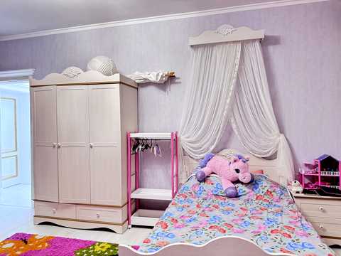 дом по адресу Михайла Матюшенка ул. (Воїнів Інтернаціоналістів), 33