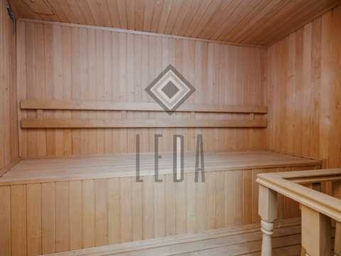 коммерческая по адресу Драгоманова ул., 31-В