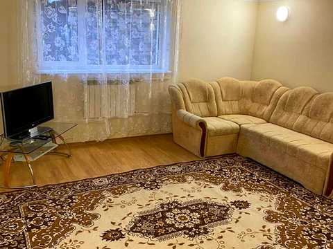 будинок за адресою Вишнева вул., 18-Б