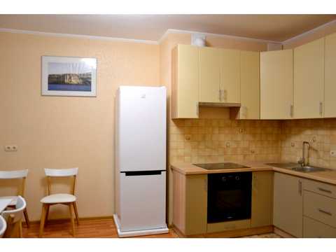 квартира за адресою Верховинна вул., 35