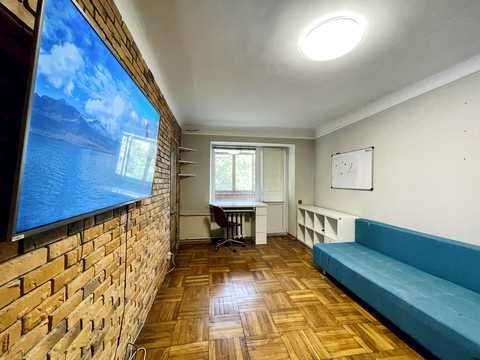 квартира за адресою Михайла Бойчука вул. (Кіквідзе), 26