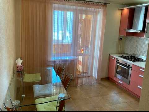 квартира по адресу Вячеслава Черновола ул., 33/30