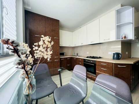 квартира за адресою Журавлина вул., 4