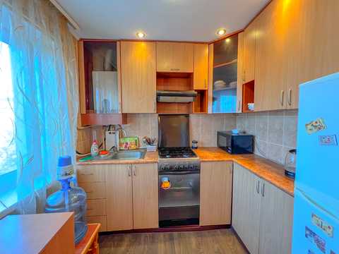 квартира за адресою Льотна вул. (Червоногвардійська), 9