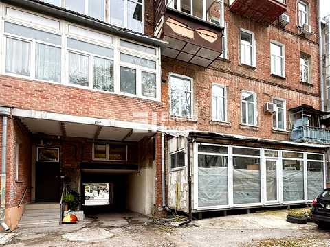 квартира за адресою Куликівський узвіз (Революції), 14