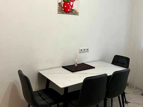 квартира за адресою Олени Пчілки вул., 8