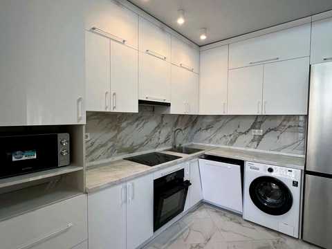 квартира за адресою Височана вул., 18 к1