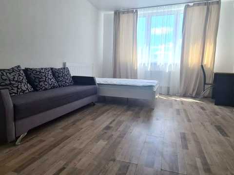квартира за адресою Олени Пчілки вул., 8