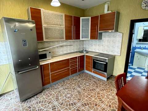 квартира за адресою Володимира Івасюка просп. (Героїв Сталінграду), 4-А