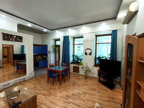 квартира за адресою Старокозацька вул. (Комсомольська), 74а