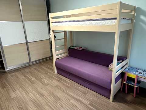 квартира за адресою Софії Русової вул., 3