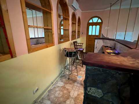 комерційна за адресою Шкільна вул., 22