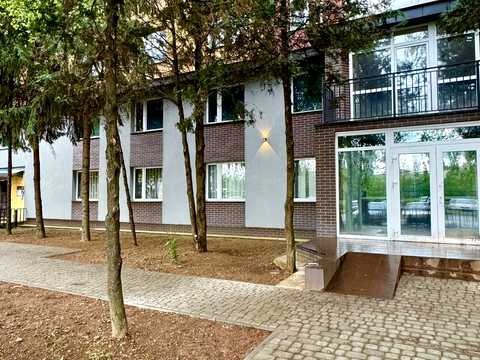 комерційна за адресою Генерала Свободи вул., 10