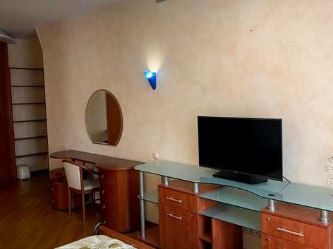 квартира по адресу Дмитриевская ул., 17-А