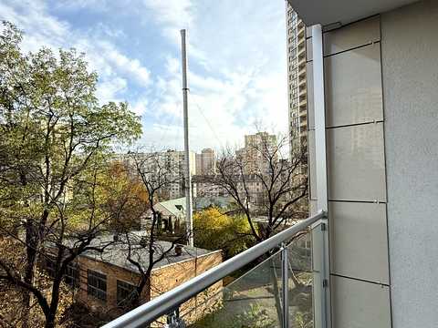 квартира по адресу Голосеевский просп. (40-летия Октября), 60