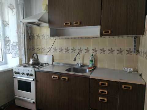 квартира по адресу Строителей ул., 8