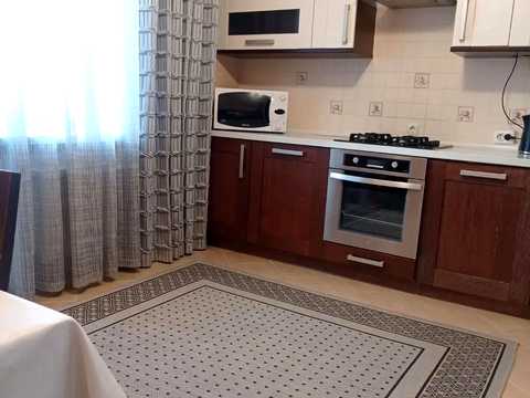 квартира по адресу Степана Бандери ул., 9/1