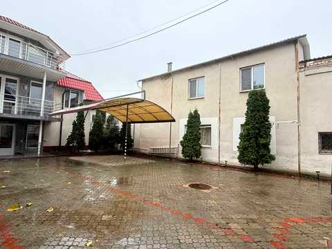 дом по адресу Ефима Геллера ул. (Жовтневої Революції), 80