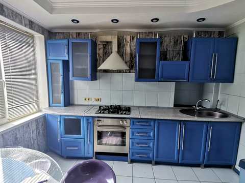 квартира за адресою Космонавтів вул., 124