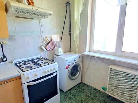квартира за адресою Верховної Ради бульв., 19-А