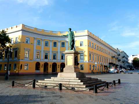 квартира за адресою Європейська пл. (Катерининська), 1