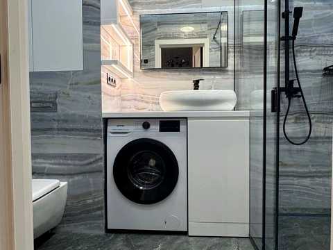 квартира за адресою Космічна вул., 5