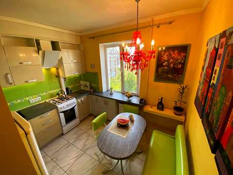 квартира за адресою 1-ї Танкової Бригади вул. (Генерала Бєлова), 37