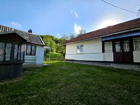 будинок за адресою Лісова, 1