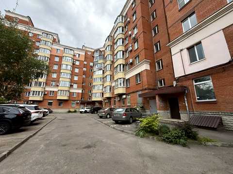 квартира за адресою Соборності вул. (Жовтнева), 50