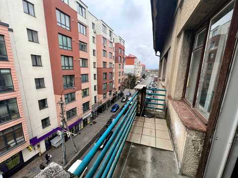 квартира за адресою Незалежності вул., 121
