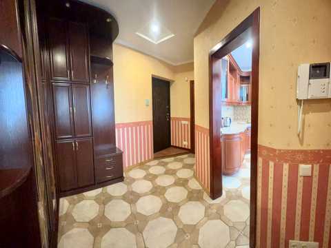 квартира за адресою Микільсько-Слобідська вул., 4-В