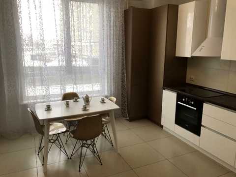 квартира по адресу Практичная, 6