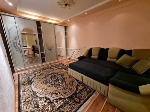 квартира по адресу Зодчих ул., 18