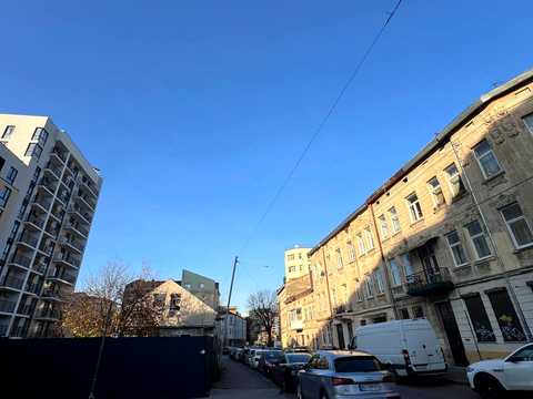 коммерческая по адресу Лемковская ул., 14